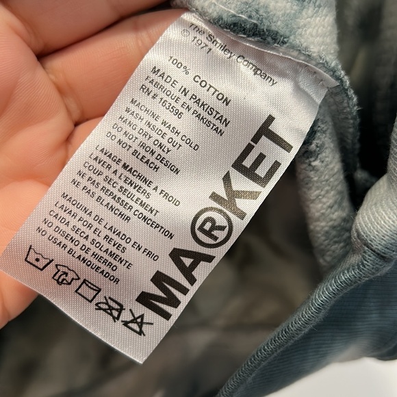 CHINATOWN MARKET SMILEY SHIBORI DYE CREWNECK Pullover large unisex new w tags - Picture 4 of 7